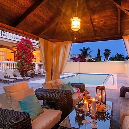 Hotel Heated Pool Directly On The